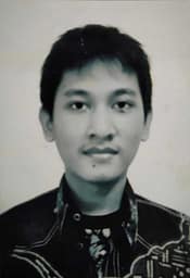 About 1 Adhityo Rachman Hakim